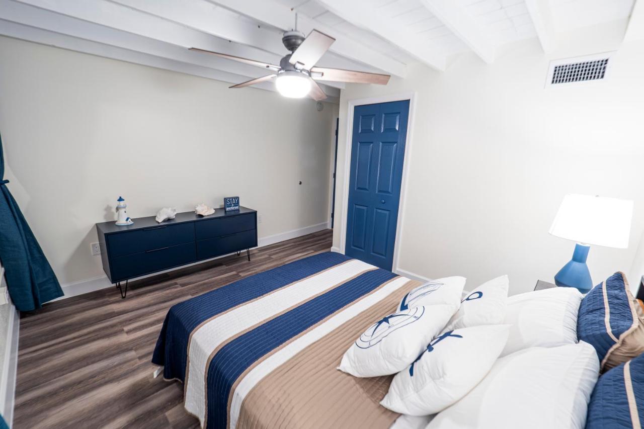 Newly Renovated 3Br2Ba Duplex With Private Dock Villa Key Colony Beach Kültér fotó