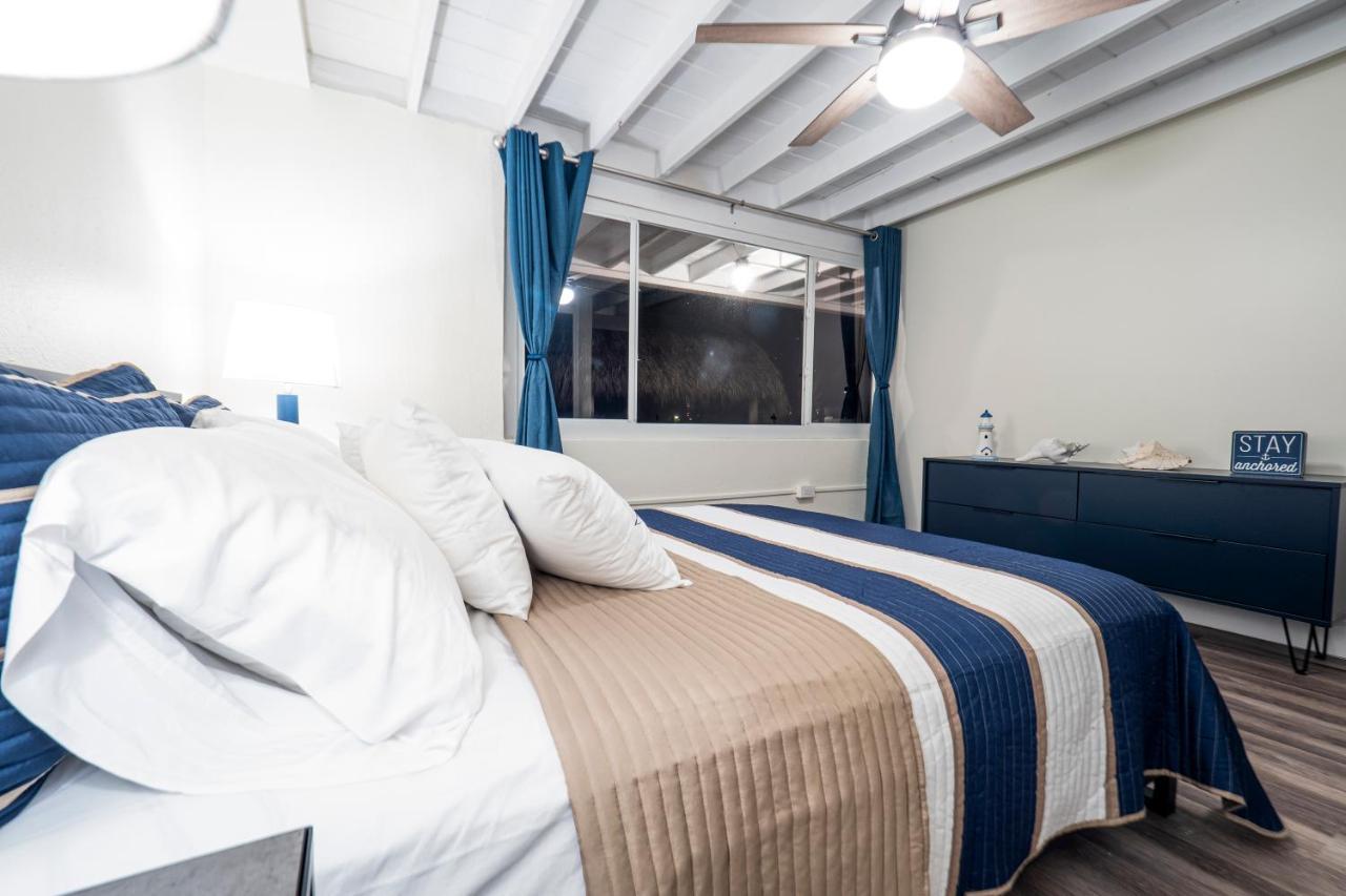 Newly Renovated 3Br2Ba Duplex With Private Dock Villa Key Colony Beach Kültér fotó